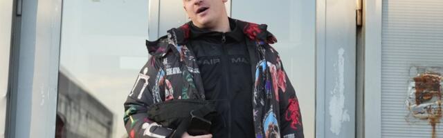 Žena ga izbacila iz kuće: Desingerica zavšrio sa stvarima na ulici