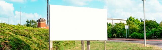 "VAKAT TI SE ŽENITI, ALENE" : Bilbord u Blažuju kod Sarajeva iznenadio ceo region, društvo traži saputnicu za ortaka