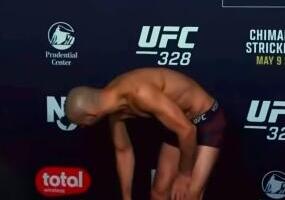 OVAJ SNIMAK OBILAZI SVET! UFC šampion jedva stoji na nogama - nije mogao da hoda, pogledajte scenu o kojoj svi bruje! VIDEO