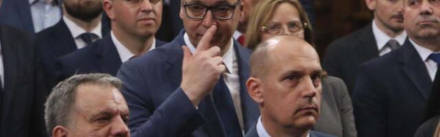 Vučić najavio ostavku Vlade premijera Đure Macuta