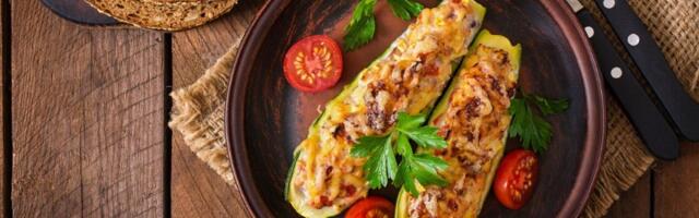 Top letnji ručak: Tikvice punjene šargarepom i paradajzom