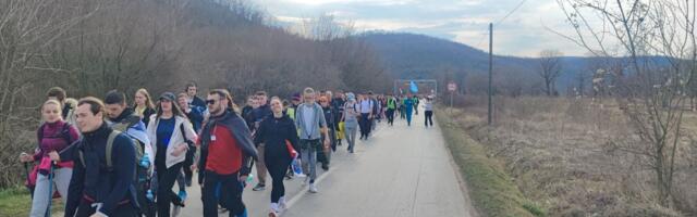 Učenik Druge gimnazije ispred Aleksinca: Ne posustajemo!