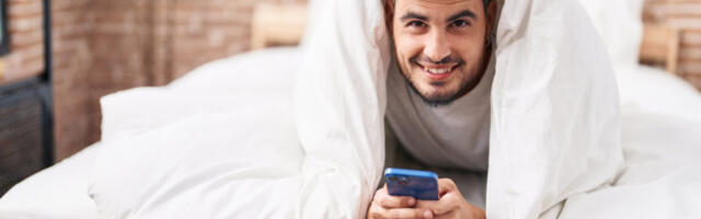 Evo šta se dogodi sa našom dušom kada dan počne uz mobilni telefon