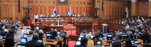 Завршена ванредна седница Скупштине, усвојене све тачке дневног реда