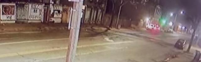 Dva policajca službenim automobilom penetrirala u gej bar