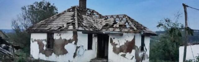 Čudo neviđeno - izvršitelji naplaćuju dug za struju komšiluku za starca koji je preminuo pre pola veka