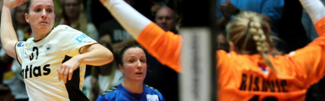 MINISTARKA ODBRANE Evo kako je čudesna Risović zaustavila šut Španije i donela Srbiji zlata vrednu pobedu (VIDEO)