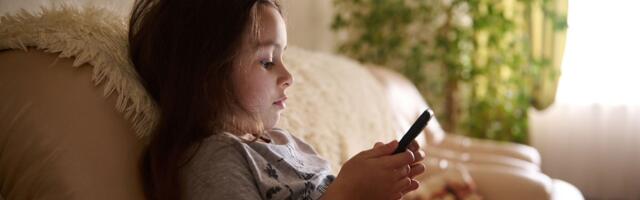 Ova evropska zemlja planira potpunu zabranu društvenih mreža za mlađe od 15 godina!