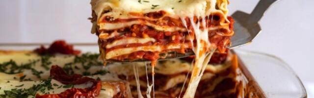 Posne lazanje sa povrćem u bešamel sosu: Kremasto i zasitno jelo bez mesa