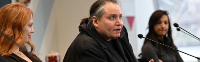 Aleksandar Radivojević za DIREKTNO: "Narod je u ludnici, a okolo su marketinški stručnjaci koji upravljaju"