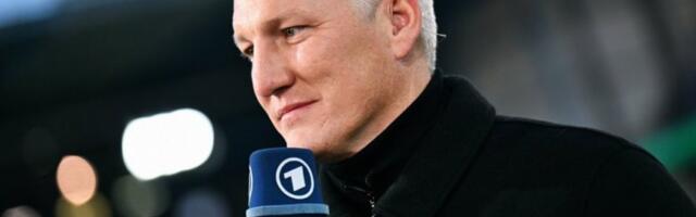 DOK ANA SAMA KAČI FOTKE ZA USKRS, EVO GDE JE I ŠTA RADI BASTIJAN: Nemac otkrio svoju tajnu lokaciju! (FOTO)