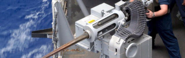 Америка погодила или напала 20 иранских бродова од почетка сукоба