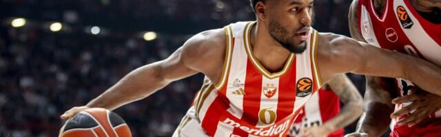 Procenti šuta za tri zabrinjavaju: Šta se dešava sa Batlerom?