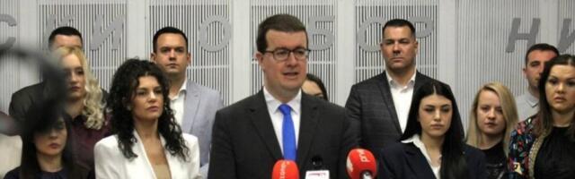 PRIKUPLJANJE POTPISA POKAZALO DA OPOZICIJA NEMA PODRŠKU GRAĐANA!