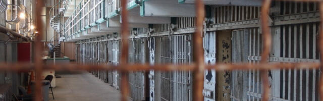 Салвадор уводи доживотни затвор за тешка малолетничка кривична дела