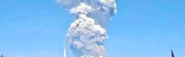 Turisti poginuli u erupciji vulkana! U toku spasavanje planinara, drama u Indoneziji