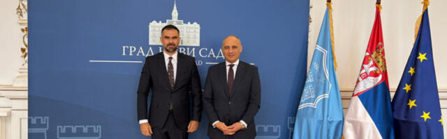 Мићин са амбасадором Египта о унапређењу сарадње Новог Сада и Александрије