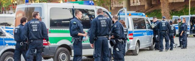 PUCNJAVA ISPRED SUPERMARKETA! Muškarac otvorio vatru na policajce, usledio krvavi obračun! Drama u Nemačkoj