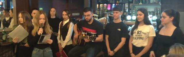 Veče francuske poezije organizovano u Vlasotincu