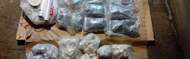 VIDEO Uhapšen zbog droge vredne 350.000 evra: Heroin i kokain držao u zakopanom buretu