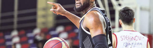 Мирко Оцокољић за сада без пораза