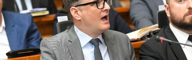 "Milenko će na ribanje": SNS-ovci se "razbežali" - nije bilo kvoruma da se usvoji zakon koji je predložila Vlada (VIDEO)