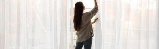 Koliko često treba prati zavese? Mali trikovi za svežiji izgled i lepši miris