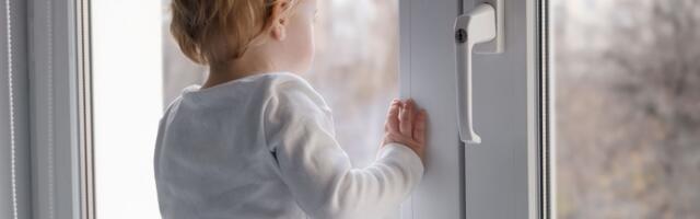Dete (4) skočilo sa 2. sprata! Mališan bežao od požara, prolaznici zatekli potresan prizor