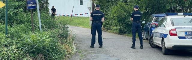 (VIDEO) UVIĐAJ KOD BIP-A: Sve vrvi od policije, ubica (26) u kolima, forenzičari češljaju kuću strave!