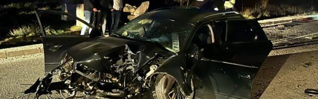 Teška saobraćajna nesreća u tutinskom naselju Dubovo, tri lica povrijeđena