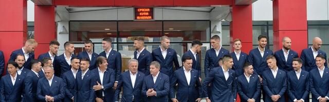 Piksi i 11 žigosanih