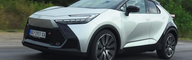 Toyota C-HR Plug in, Renault Symbioz, Alfa 33,…