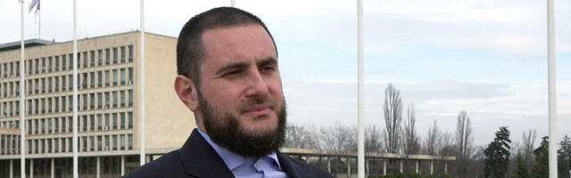 Zukorlić na godišnjici Štrbaca najavio sudsku borbu protiv diskriminacije u Prijepolju