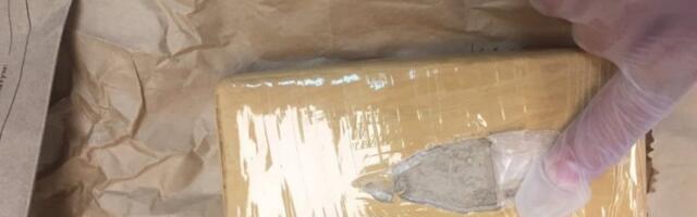 ZAPLENJENO POLA KILOGRAMA HEROINA U VRANJU! Uhapšen muškarac (65), ovo su detalji policijske akcije!