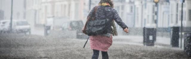 SNEŽNA OLUJA PRETI VELIKOJ BRITANIJI: Milioni Britanaca pripremaju se drastično zahlađenje i čak 10 cm snega