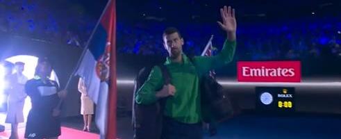 KAKVA SCENA - Pogledajte reakciju publike kada je Novak izašao na teren! Tresla se Rod Lejver arena!