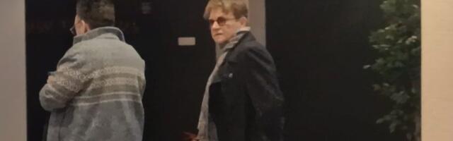 Tiktoker provocirao Bjelogrlića u kafiću, on ga udario i izbio mu telefon iz ruke!