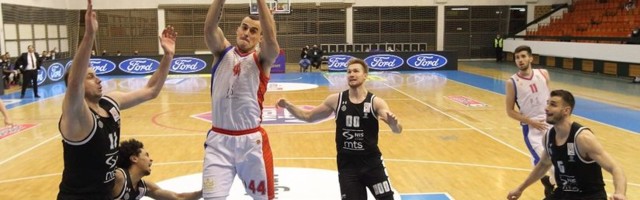 Kakva je košarka pred praznim tribinama? Nekad nam se ne igra, veštački se motivišemo