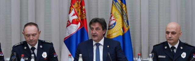 BRATISLAV GAŠIĆ: Broj krivičnih dela u odnosu na 2001. smanjen za 43 odsto!