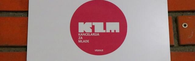 Pričamo si: Čemu još jedan poziv na javnu raspravu o položaju mladih