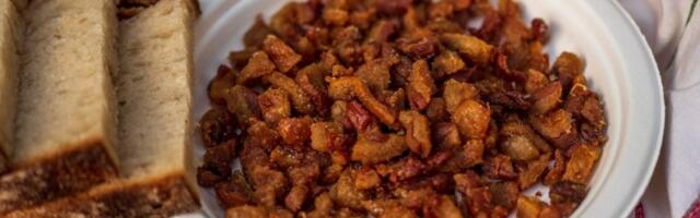 Domaći čvarci od 2 sastojka: Tajna savršene hrskavosti kod kuće - pravo iz starinske kuhinje