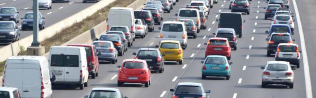 Državu sa kojom se graničimo zovu "groblje automobila": Više od 3 miliona automobila starije je od 20 godina