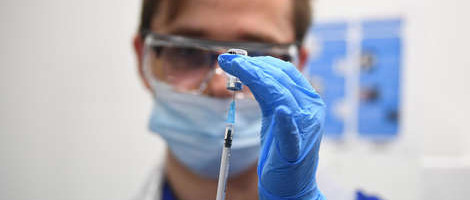 Dileme stručnjaka u vezi vakcina s RNK tehnologijom i onkoloških pacijenata