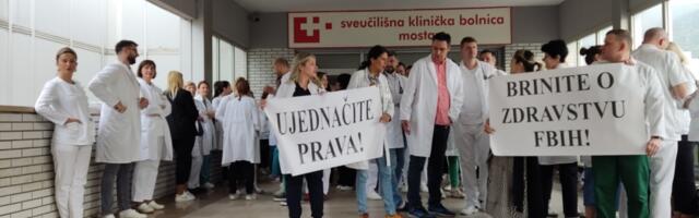 Ljekari i stomatolozi u Federaciji BiH održali polusatni štrajk upozorenja