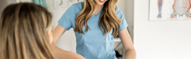 Teniski lakat ne muči samo tenisere: Zašto se javljaju bol i slabost u rukama i šakama?