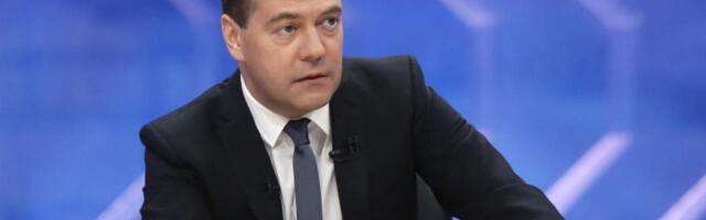 Medvedev: Nuklearni udar na Francusku i Veliku Britaniju biće opravdan
