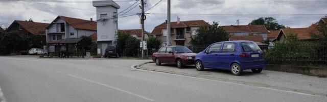 "Nudio joj sladoled, pa joj skinuo šorc": Oglasila se majka devojčice koju je komšija na silu odveo u kuću u Leskovcu (FOTO)