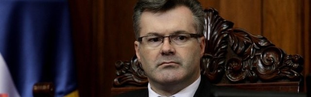 Učestalost napada na najbliže saradnike predsednika Vučića pokazuje koliko se nekome žuri da ga skloni sa mesta predsednika