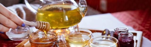 NAJMOĆNIJI LEK PROTIV VIRUSA I PREHLADE IMA 2 MOĆNA SASTOJKA: Ovu kombinaciju najviše praktikuju Rusi, a redovna konzumacija ćini čuda