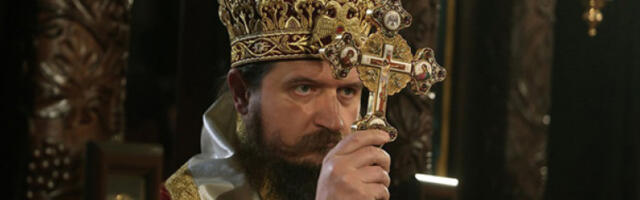 Владика Сергије: Док год распињу Вучића – знам да нам иде, његово распеће је наше васкрсење